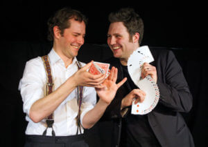 20 Finger und bestimmt keine Ärmel – Fabian Strahl & Hannes Freytag