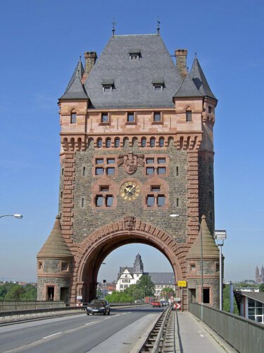 Kul(t)-Tour nach Worms